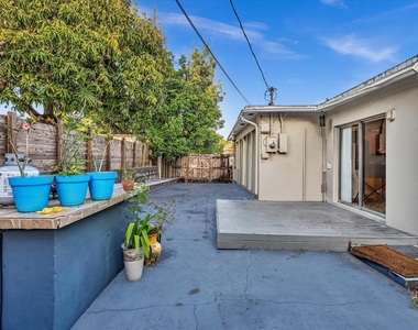 700 Sw 5th Court - Photo Thumbnail 25