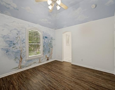 1419 Biltmore Court - Photo Thumbnail 15