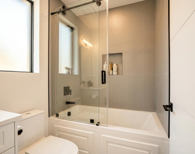 119 Se 12th Avenue - Photo Thumbnail 26