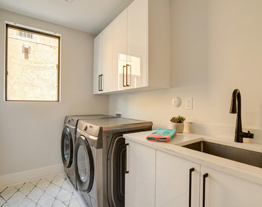119 Se 12th Avenue - Photo Thumbnail 40