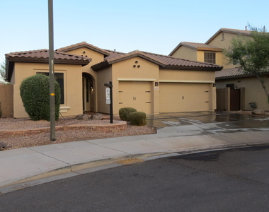 30899 N 125th Drive - Photo Thumbnail 31