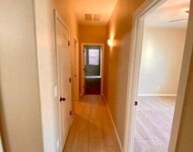 654 W Desert Mountain Drive - Photo Thumbnail 11