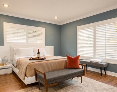 5841 Bayview Drive - Photo Thumbnail 26