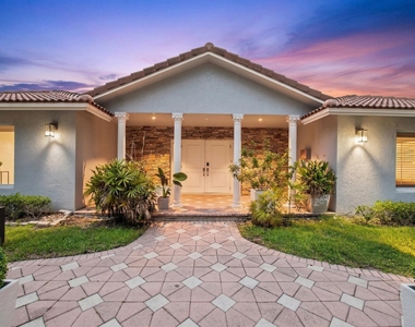 5841 Bayview Drive - Photo Thumbnail 62