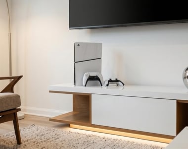 5841 Bayview Drive - Photo Thumbnail 9