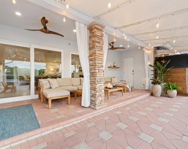 5841 Bayview Drive - Photo Thumbnail 52