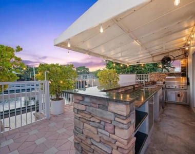 5841 Bayview Drive - Photo Thumbnail 53