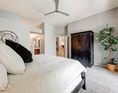 16449 N 103rd Place - Photo Thumbnail 14