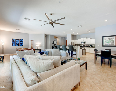 16449 N 103rd Place - Photo Thumbnail 5