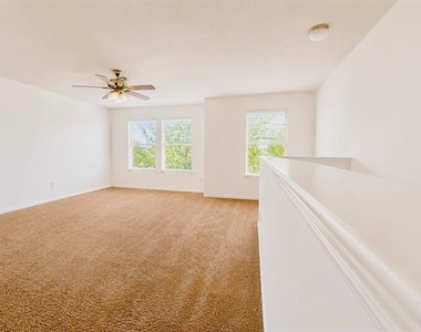 3608 Willow Creek Trail - Photo Thumbnail 23