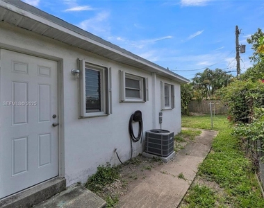 6340 Dawson Street - Photo Thumbnail 28
