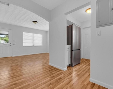 6340 Dawson Street - Photo Thumbnail 8
