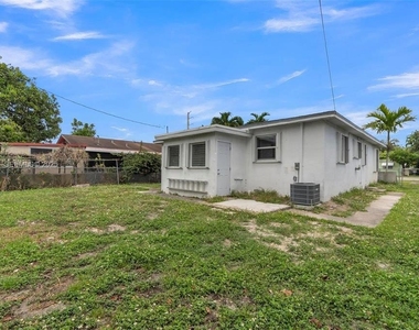 6340 Dawson Street - Photo Thumbnail 25