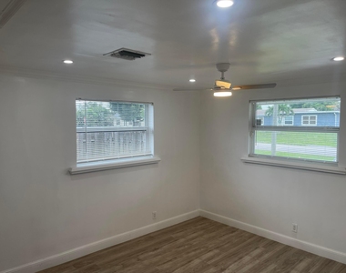 4779 Bonanza Road - Photo Thumbnail 6
