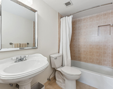 3800 Washington Road - Photo Thumbnail 8