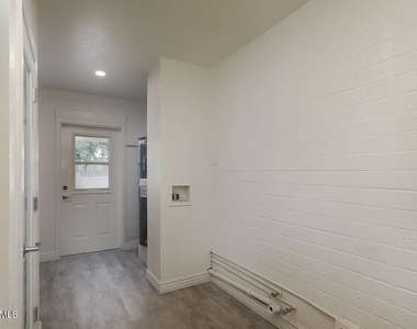 4614 S Kachina Drive - Photo Thumbnail 17