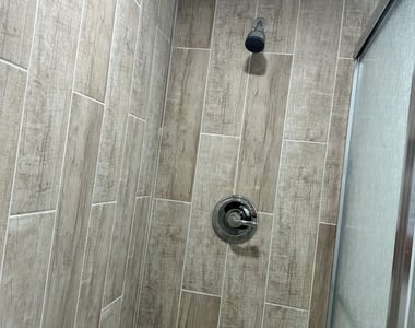 555 Purdy Lane - Photo Thumbnail 11