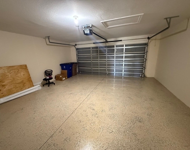 18168 Horizon View Boulevard - Photo Thumbnail 13