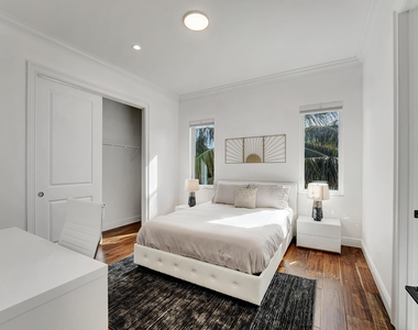 500 Ne Wavecrest Way - Photo Thumbnail 26