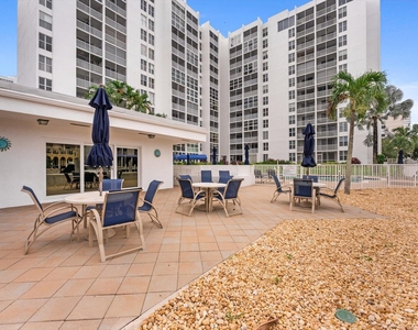 1391 S Ocean Boulevard S - Photo Thumbnail 24