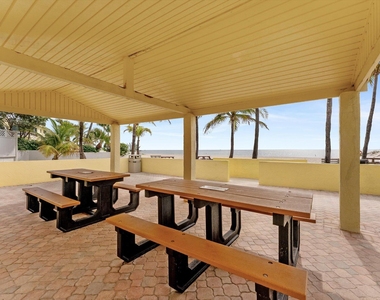 1391 S Ocean Boulevard S - Photo Thumbnail 16