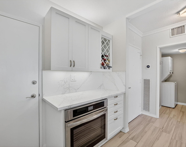 2500 E Las Olas Boulevard - Photo Thumbnail 5
