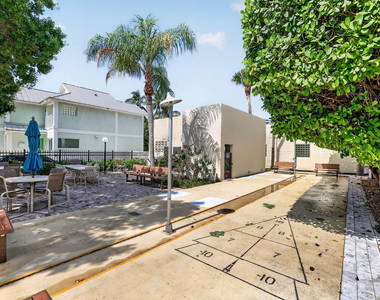 2500 E Las Olas Boulevard - Photo Thumbnail 34
