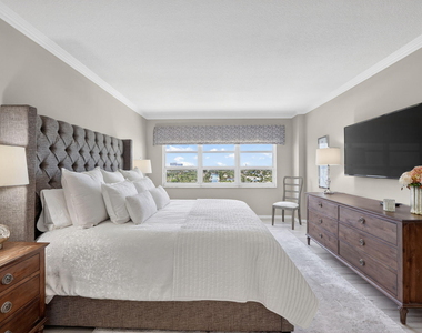 2500 E Las Olas Boulevard - Photo Thumbnail 20