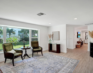 710 Nw 1st Avenue - Photo Thumbnail 11
