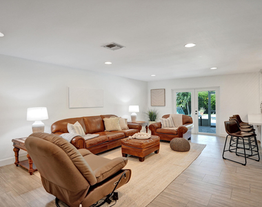 710 Nw 1st Avenue - Photo Thumbnail 17