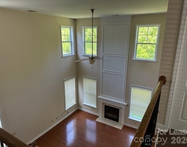 13945 Mallard Lake Road - Photo Thumbnail 6