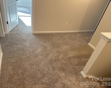 5270 Brailey Circle - Photo Thumbnail 16