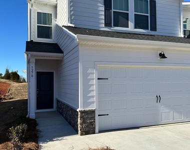 5270 Brailey Circle - Photo Thumbnail 1