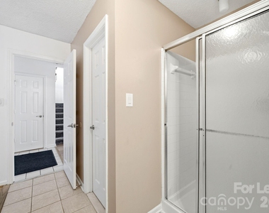 11119 Michelangelo Court - Photo Thumbnail 16