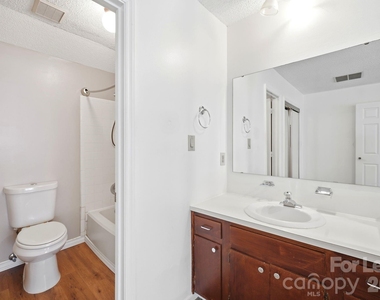 11119 Michelangelo Court - Photo Thumbnail 22