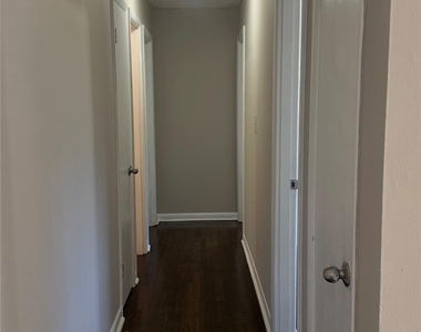 2701 Abelwood Road - Photo Thumbnail 4