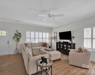 7526 Fairway Villa Circle - Photo Thumbnail 3