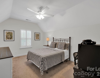 7526 Fairway Villa Circle - Photo Thumbnail 19