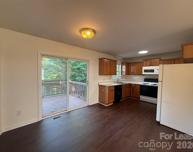 103 Kam Drive - Photo Thumbnail 6