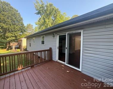 103 Kam Drive - Photo Thumbnail 22