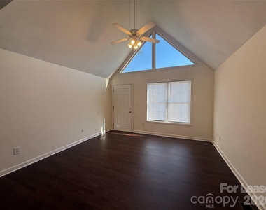 103 Kam Drive - Photo Thumbnail 3