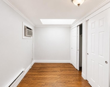 416 East 13th Street - Photo Thumbnail 11