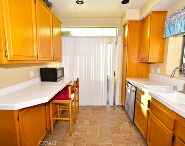2090 Villa Del Lago - Photo Thumbnail 5