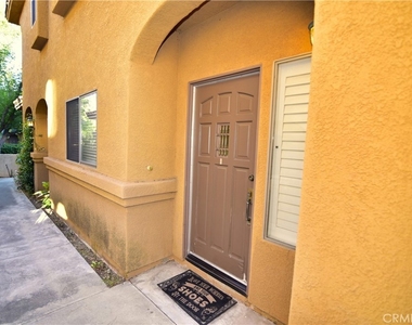 2090 Villa Del Lago - Photo Thumbnail 1