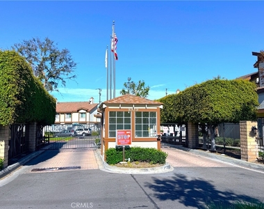 8939 Gallatin Road - Photo Thumbnail 2