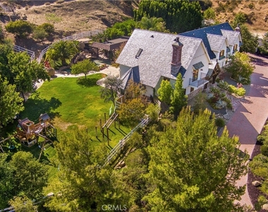 85 Saddlebow Road - Photo Thumbnail 71