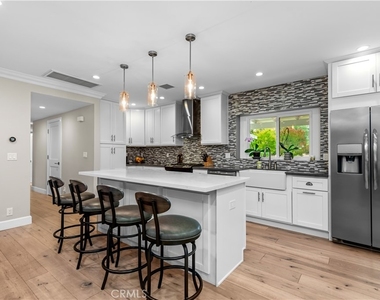 5210 Quakertown - Photo Thumbnail 7
