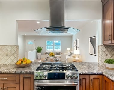5857 Balcom Avenue - Photo Thumbnail 5