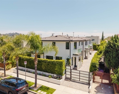 4418 1/2 Kingswell Avenue - Photo Thumbnail 33
