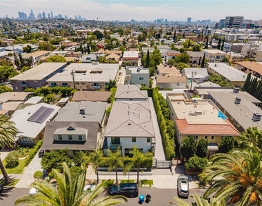 4418 1/2 Kingswell Avenue - Photo Thumbnail 35